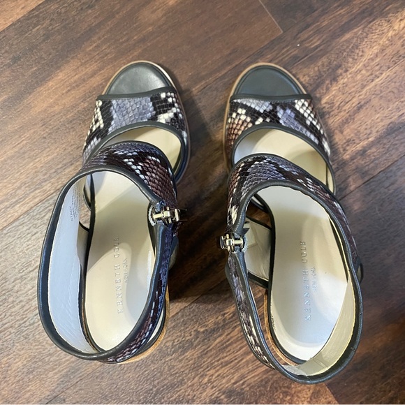 Kenneth Cole Snake Print block heels size 7.5 - Picture 4 of 10